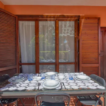 2 Bedroom Gorgeous In