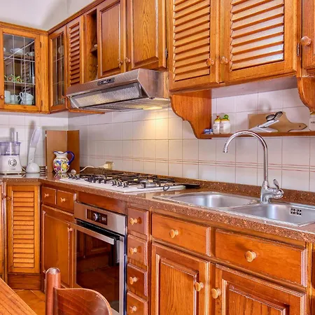 Holiday home 2 Bedroom Amazing In