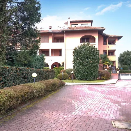 2 Bedroom Amazing In * Stresa