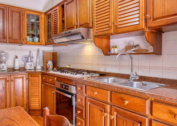 בית נופש 2 Bedroom Gorgeous In